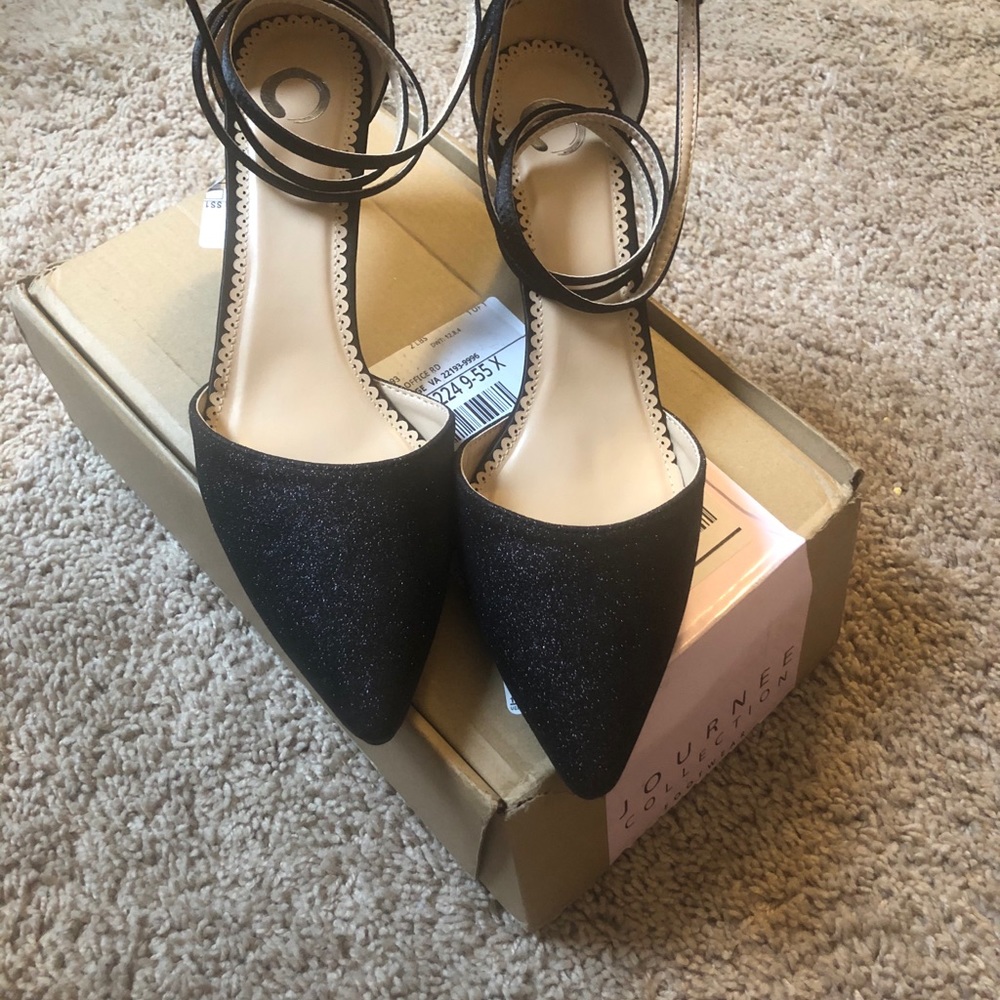 Women’s Heels Size 12 -New!